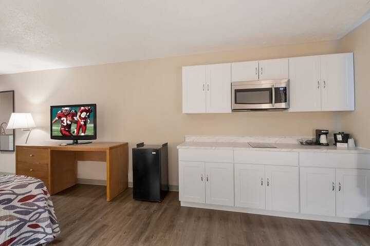 Private kitchenette