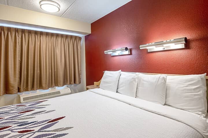 Room 12 of 24