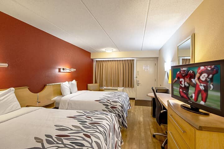 Room 4 of 24