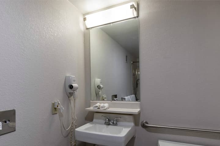 Room 31 of 41