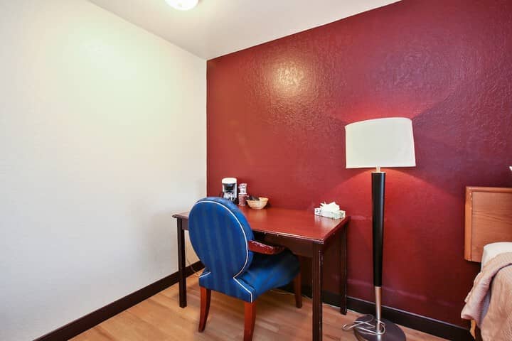 Room 5 of 23