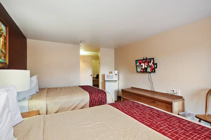 Room 3 of 23