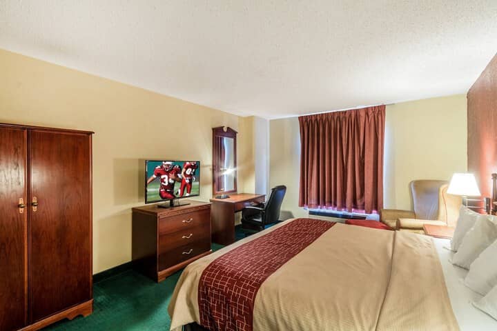 Room 16 of 34