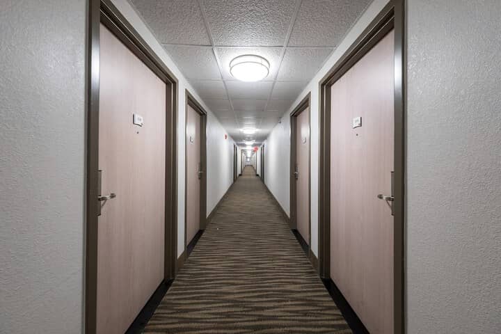 Ballroom/Hall 39 of 41