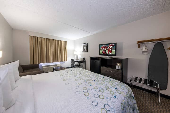 Room 12 of 41